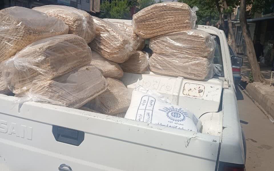 پلمپ دو واحد نانوایی متخلف در اهر به دستور فرماندار؛ تشدید بازرسی‌های کم‌فروشی و کیفیت نان