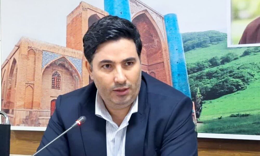 بررسی خسارات کشاورزان و باغداران اهر با حضور مدیرعامل صندوق بیمه کشاورزی کشور + دستورالعمل جبران فوری خسارات
