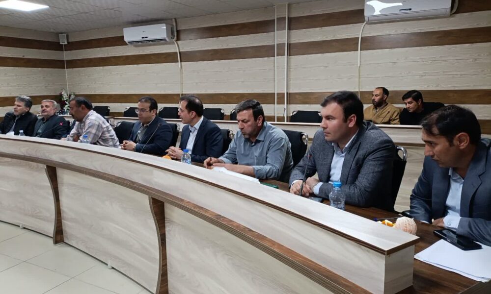 بررسی خسارات کشاورزان و باغداران اهر با حضور مدیرعامل صندوق بیمه کشاورزی کشور + دستورالعمل جبران فوری خسارات