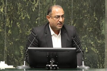 کالابرگ ۲ میلیونی در راه است؟ / بسته تشویقی برای جلوگیری از تعدیل نیرو / حذف شرکت‌های پیمانکاری کمک ویژه به جامعه کارگری است