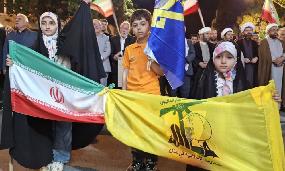 گزارش تصویری /موج ۱۰۶ حضور دشمنشکن اهریها در سنگر خیابان